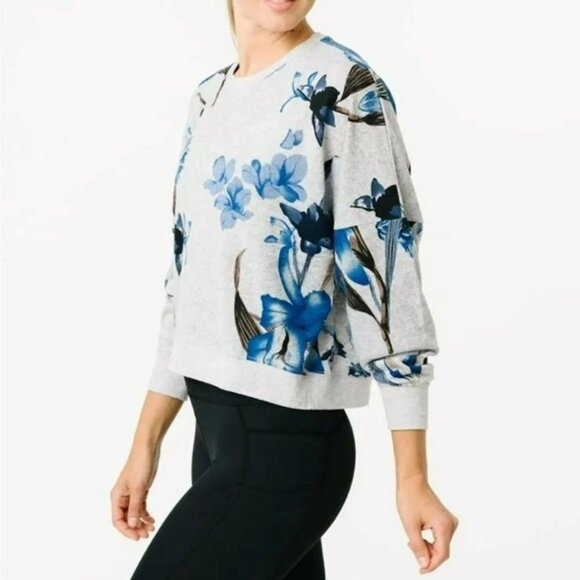 Zyia Active Cropped Sweater M Athletic Grey Blue Brown Floral Boxy Dolman Sleeve - Picture 9 of 9